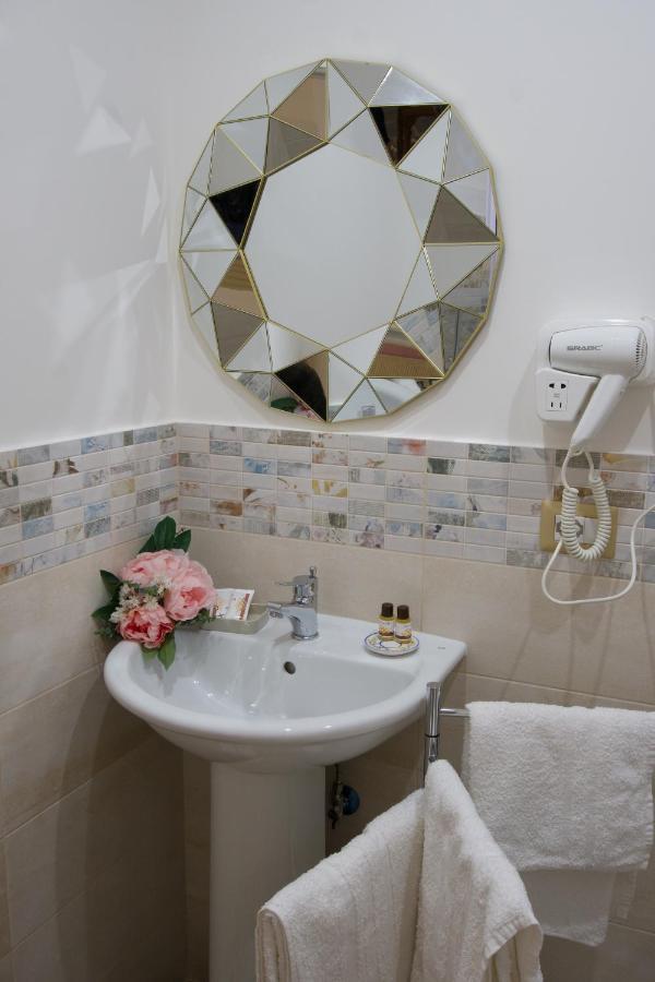 Domus Aurea Bed & Breakfast Montalbano Elicona Exterior photo