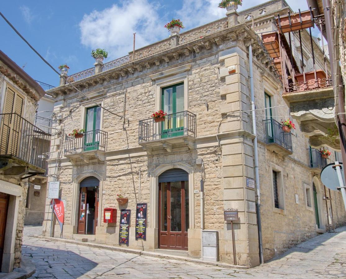 Domus Aurea Bed & Breakfast Montalbano Elicona Exterior photo