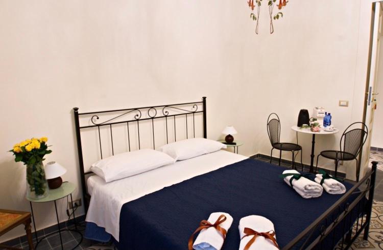 Domus Aurea Bed & Breakfast Montalbano Elicona Exterior photo